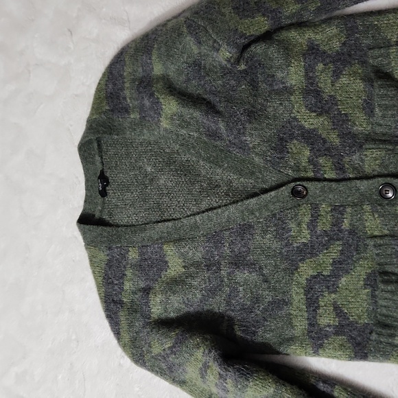 Rails Cardigan - Picture 2 of 5